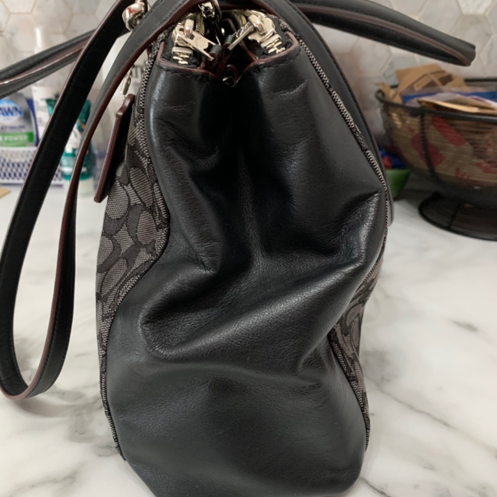 Coach handbag - Picture 6 of 10